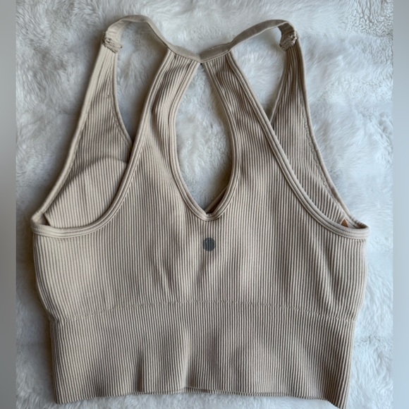 2 Yogalicious Seamless Ribbed Bras - Picture 3 of 6